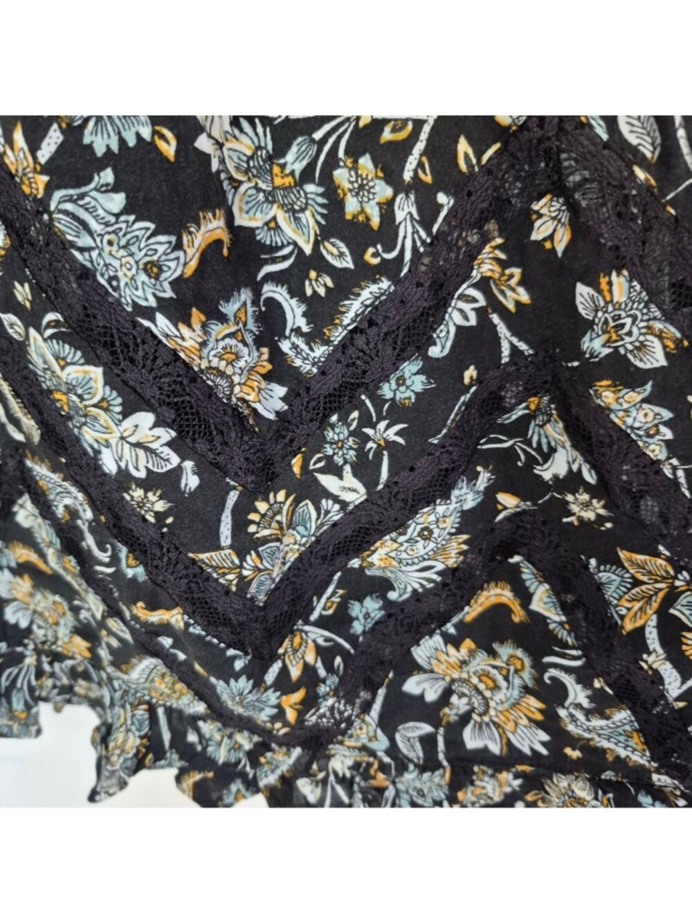 Intimately Free People XS Black Floral Lace Trim Sleeveless Tunic - Picture 6 of 6